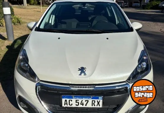 Peugeot 208 Allure  2018 - foto 2