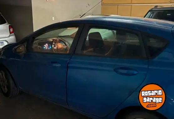 Ford Fiesta S Plus  2016 - foto 2