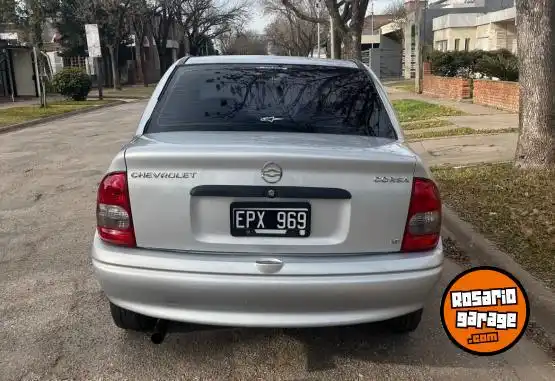 Chevrolet Corsa Classic 1.6  2004 - foto 2