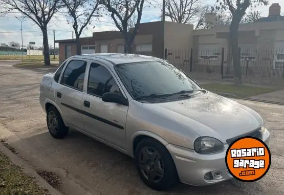 Chevrolet Corsa Classic 1.6  2004 - foto 3