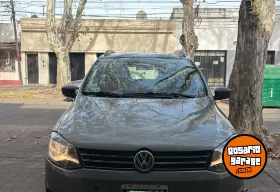 Volkswagen Suran  2011 - foto 1