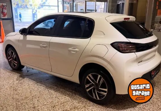 Peugeot 208 Allure Pack  2024 - foto 5