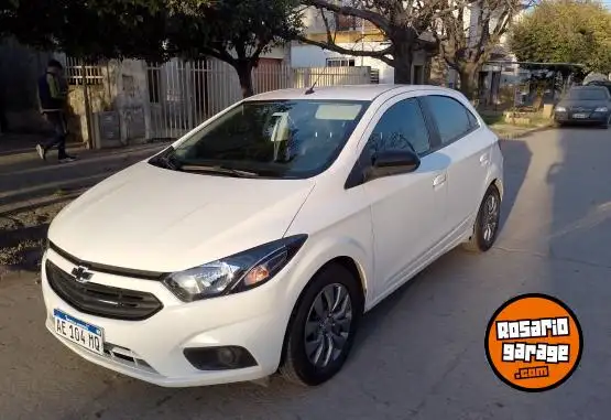 Chevrolet Onix Joy  2020 - foto 1