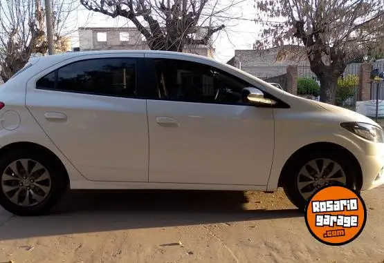 Chevrolet Onix Joy  2020 - foto 3