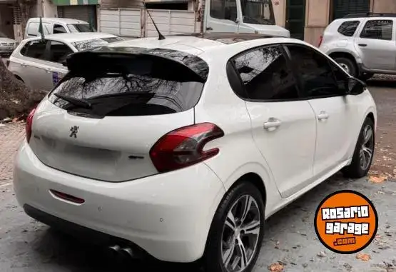 Peugeot 208 Gt  2020 - foto 1