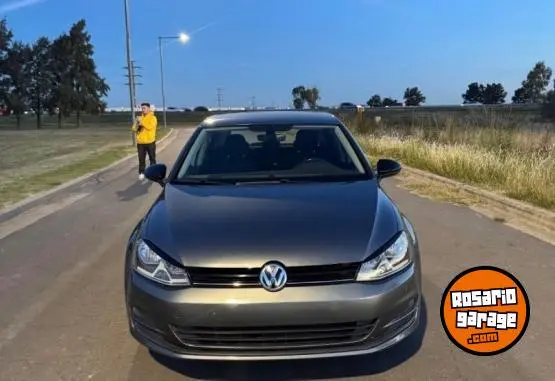 Volkswagen Golf Comfortline  2017 - foto 1