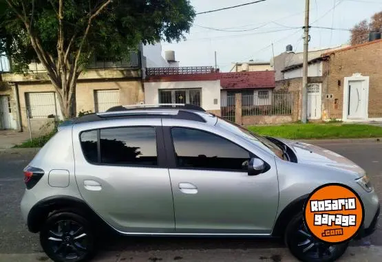Renault Sandero Stepway Intense  2023 - foto 3