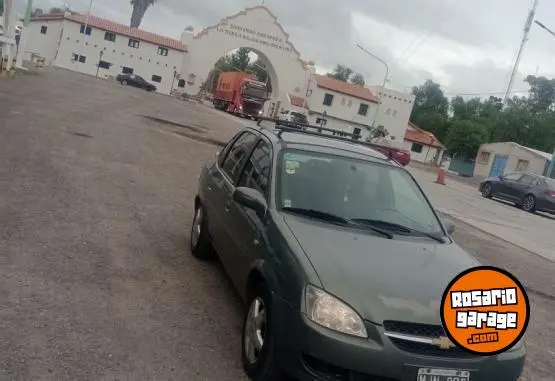 Chevrolet Corsa  2013 - foto 2