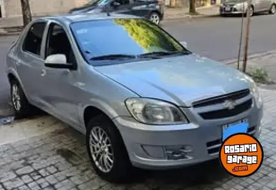 Chevrolet Prisma  2012 - foto 1