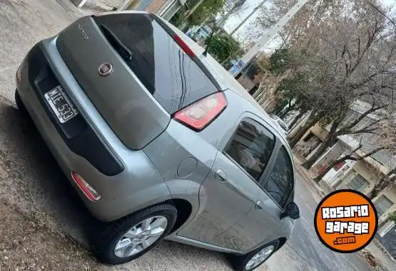 Fiat Punto Attractive 1.4  2013 - foto 2