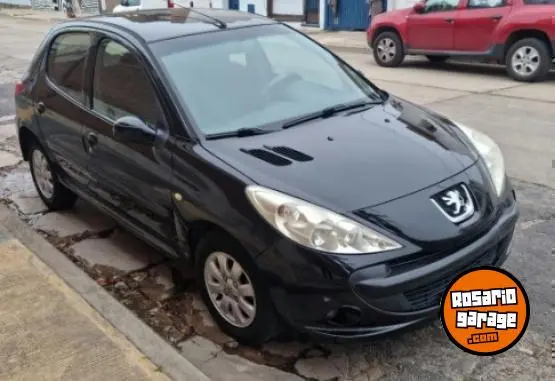 Peugeot 207  2010 - foto 1