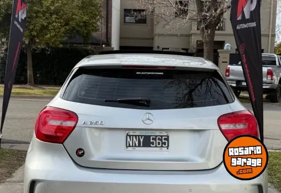 Mercedes-Benz A250 Sport  2014 - foto 4