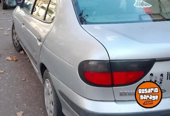 Renault Megane  1998 - foto 2