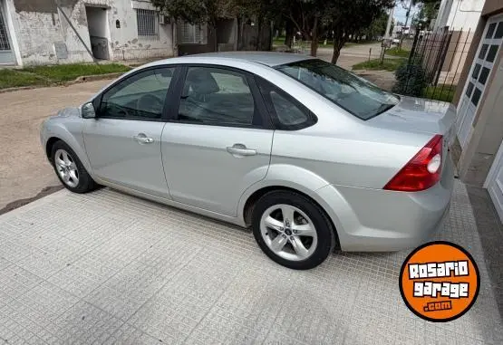 Ford Focus  2014 - foto 2