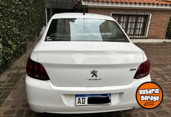 Peugeot 301 Allure 1.6  2018 - foto 4