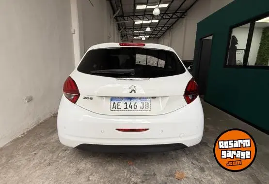Peugeot 208 Allure Pack  2016 - foto 4