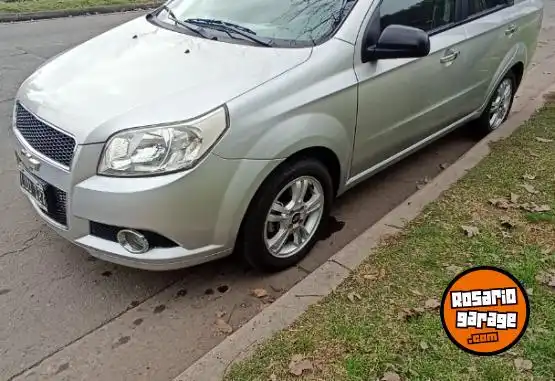 Chevrolet Aveo  2012 - foto 3