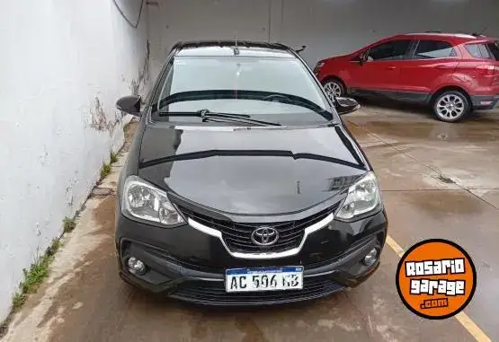 Toyota Etios Platinum  2018 - foto 1