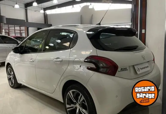 Peugeot 208 Gt  2019 - foto 2