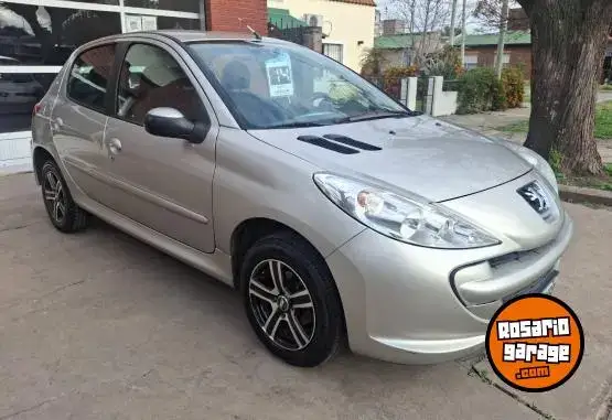 Peugeot 207 Allure 1.4 2014 - foto 1