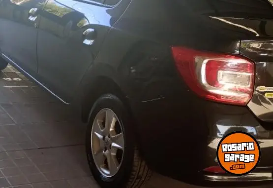 Renault Logan Privileg 16 Vã¡Lvula  2016 - foto 2