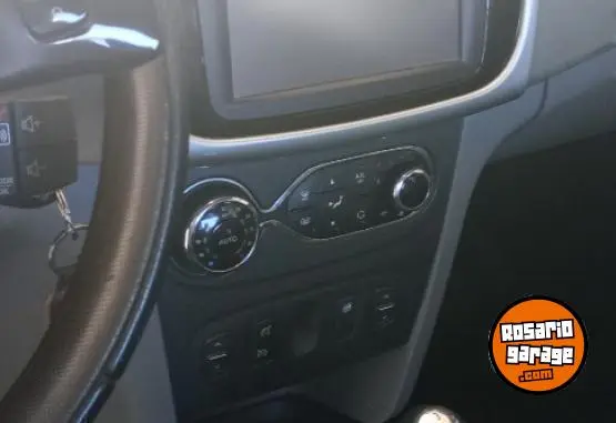 Renault Logan Privileg 16 Vã¡Lvula  2016 - foto 4