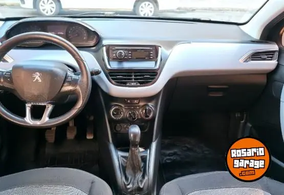 Peugeot 208  2013 - foto 3