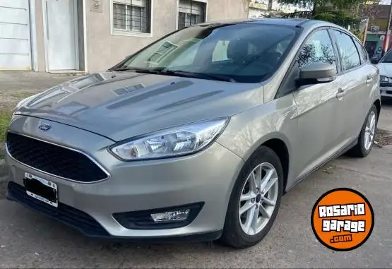 Ford Focus L/14 1.6 5 P S 2015 - foto 1
