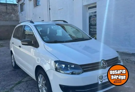 Volkswagen Suran Trendline 1.6 Gnc  2014 - foto 2
