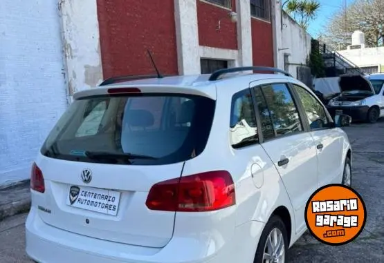 Volkswagen Suran Trendline 1.6 Gnc  2014 - foto 3