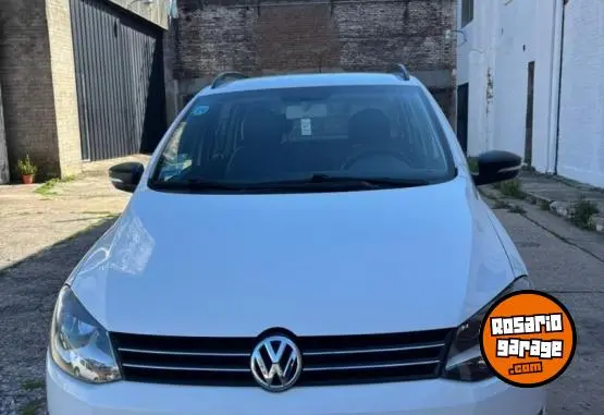 Volkswagen Suran Trendline 1.6 Gnc  2014 - foto 5