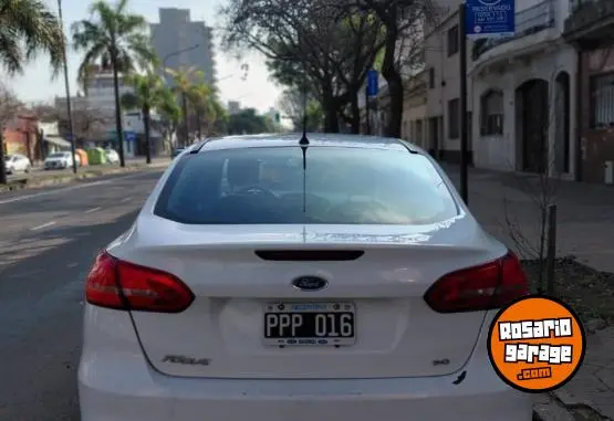 Ford Focus  2016 - foto 4