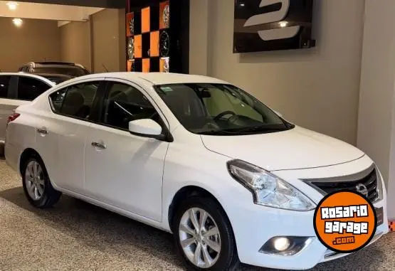 Nissan Versa Advance PurÃ Drive 2015 - foto 1