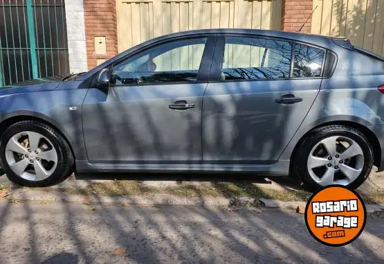 Chevrolet Cruze  2012 - foto 3