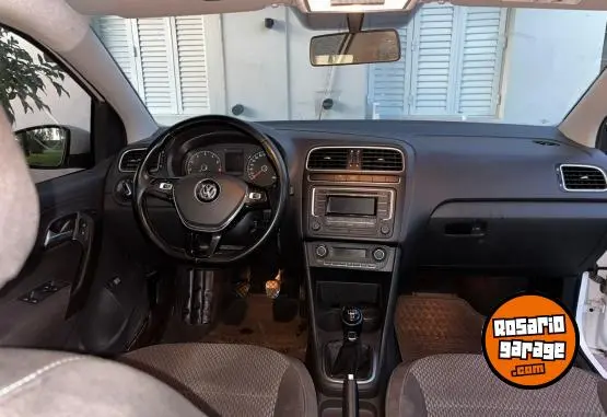 Volkswagen Polo  2016 - foto 1