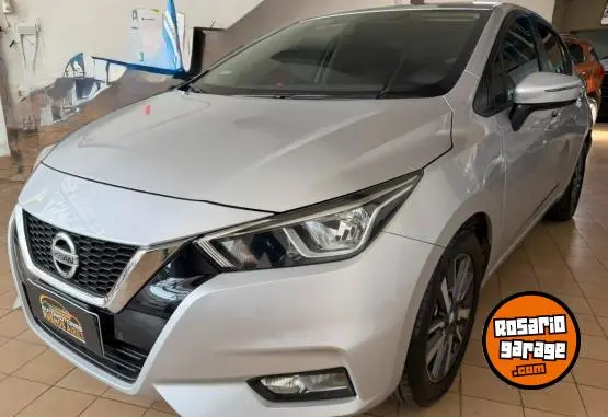 Nissan Versa 2022 - foto 1
