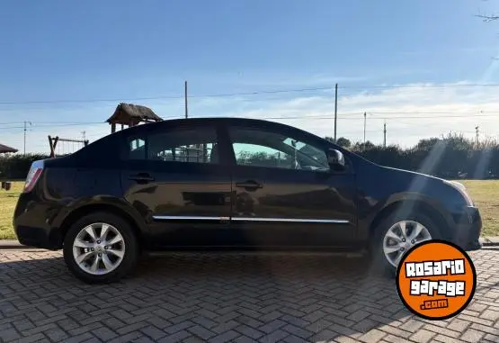 Nissan Sentra Asenta  2011 - foto 2