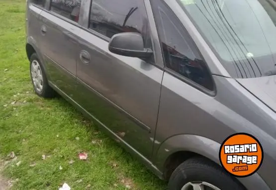 Chevrolet Meriva  2011 - foto 1