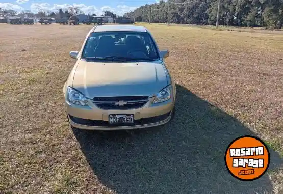 Chevrolet Corsa  2013 - foto 2