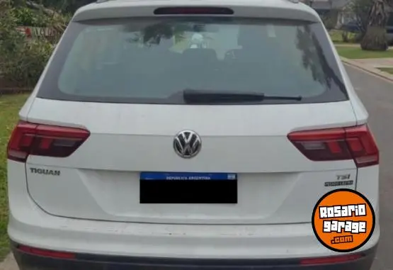 Volkswagen Tiguan  2019 - foto 1