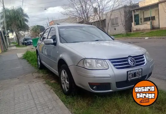 Volkswagen Bora 2008 - foto 1