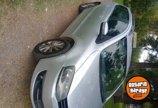 Volkswagen Suran Highline  2011 - foto 3
