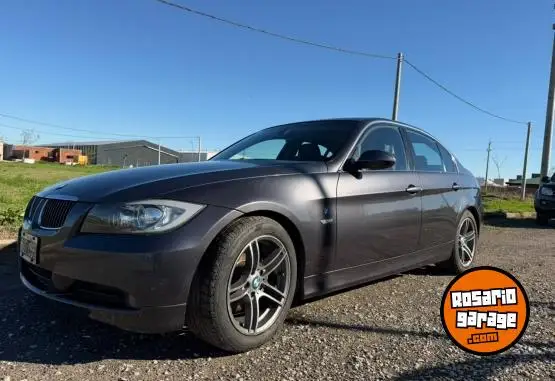 BMW 323i 2007 - foto 1