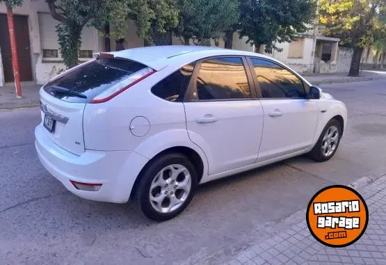 Ford Focus Ghia 2.0  2013 - foto 2