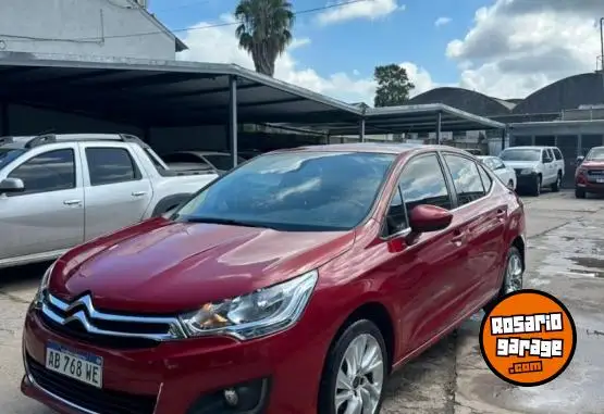 Citroën C4 Lounge 2.0 Feel Pk  2017 - foto 1