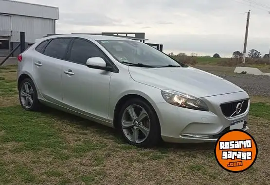 Volvo V40 T4 Inscription 2017 - foto 1