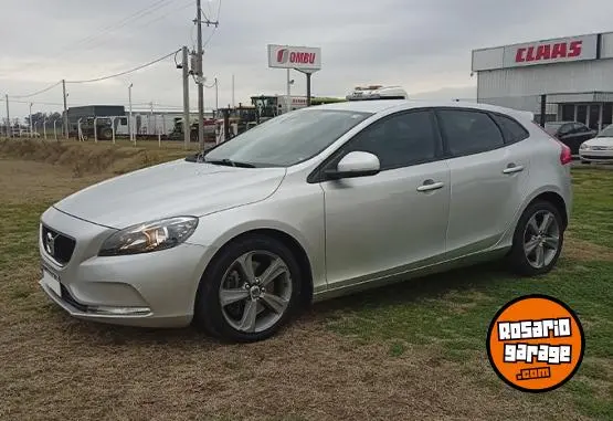 Volvo V40 T4 Inscription  2017 - foto 2