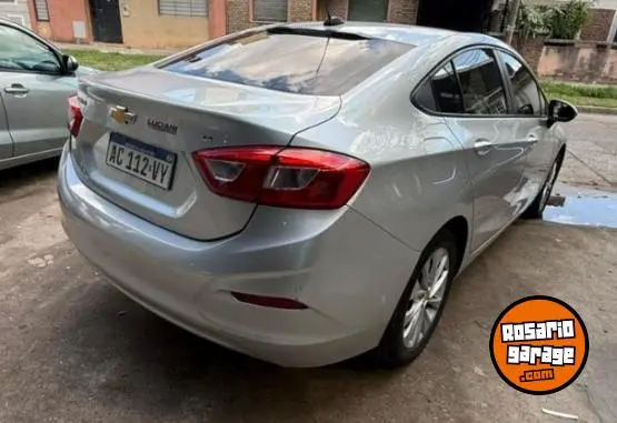Chevrolet Cruze 1.4 Lt  2018 - foto 2