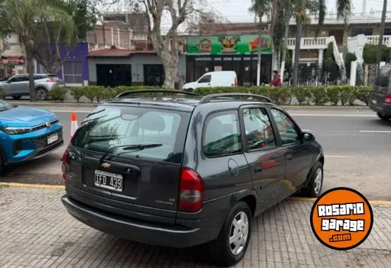 Chevrolet Classic Corsa Wagon 1.4  2009 - foto 2