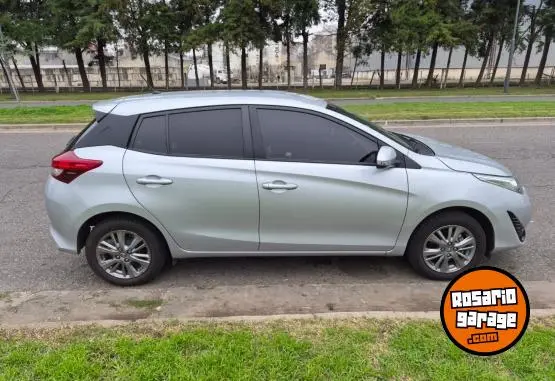 Toyota Yaris Xls Cvt  2021 - foto 2